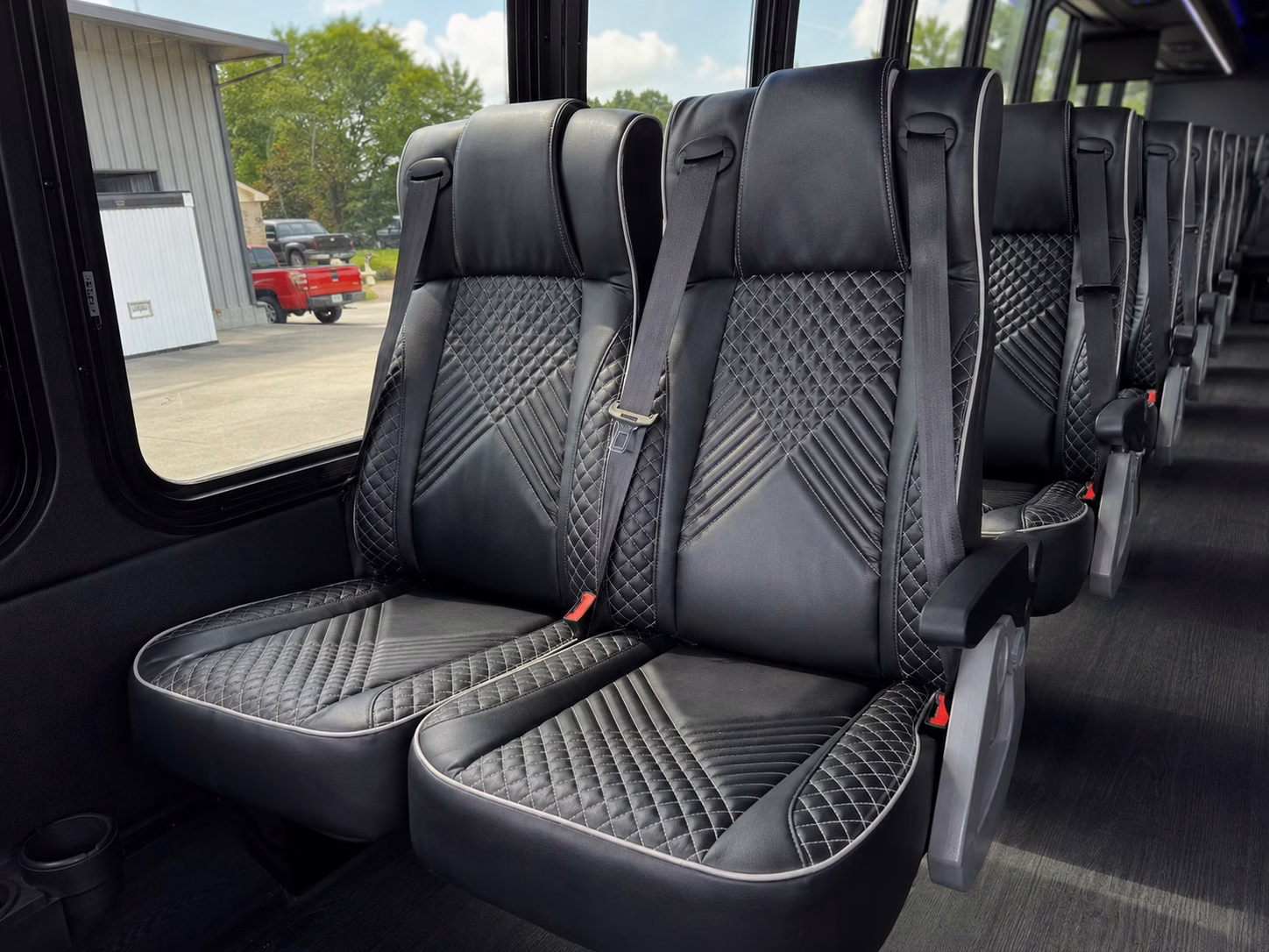 charter bus transportation for lakeland based military installations and defense facilities