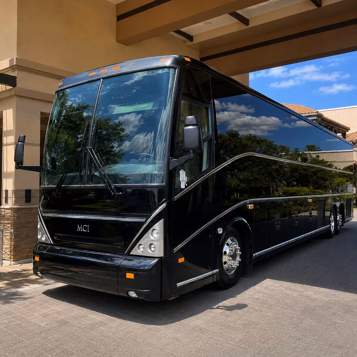 convention and conference transportation serving lakeland s corporate community