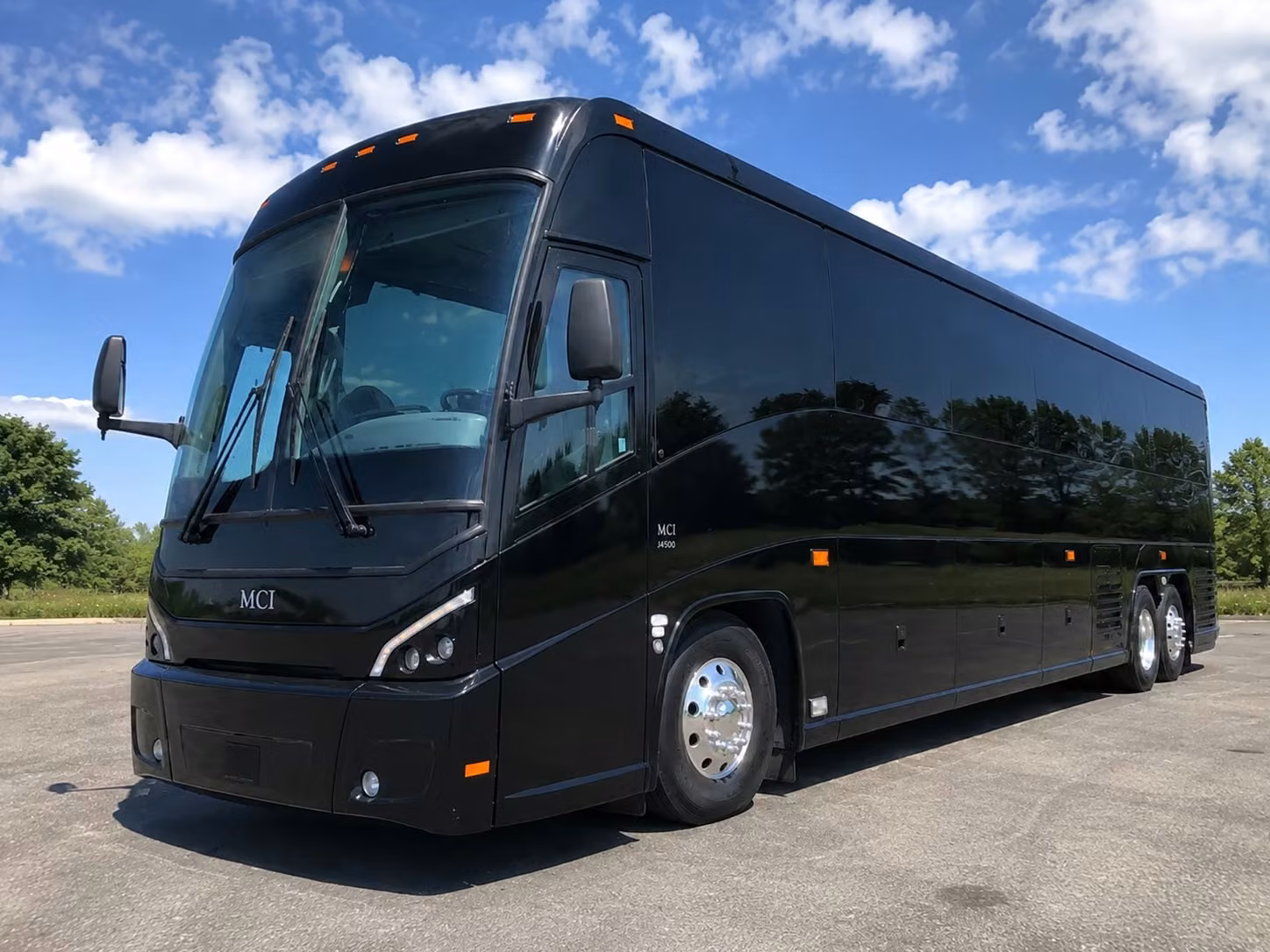 long distance charter bus transportation from lakeland to orlando tampa and beyond